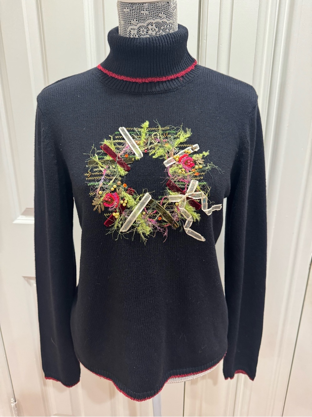 Talbots Black Turtleneck Sweater with Embroidered Christmas Wreath Sz. M Holiday